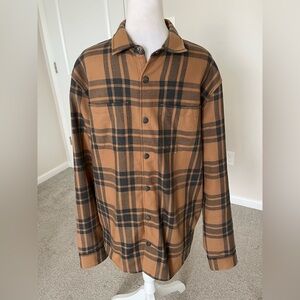 NWOT Vuori Plaid Shirt Jacket For Men Size Large